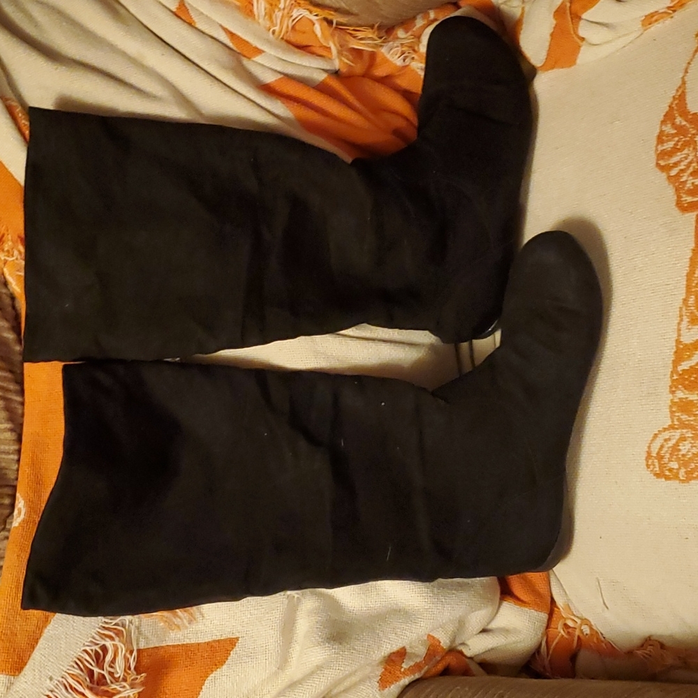 Long boots